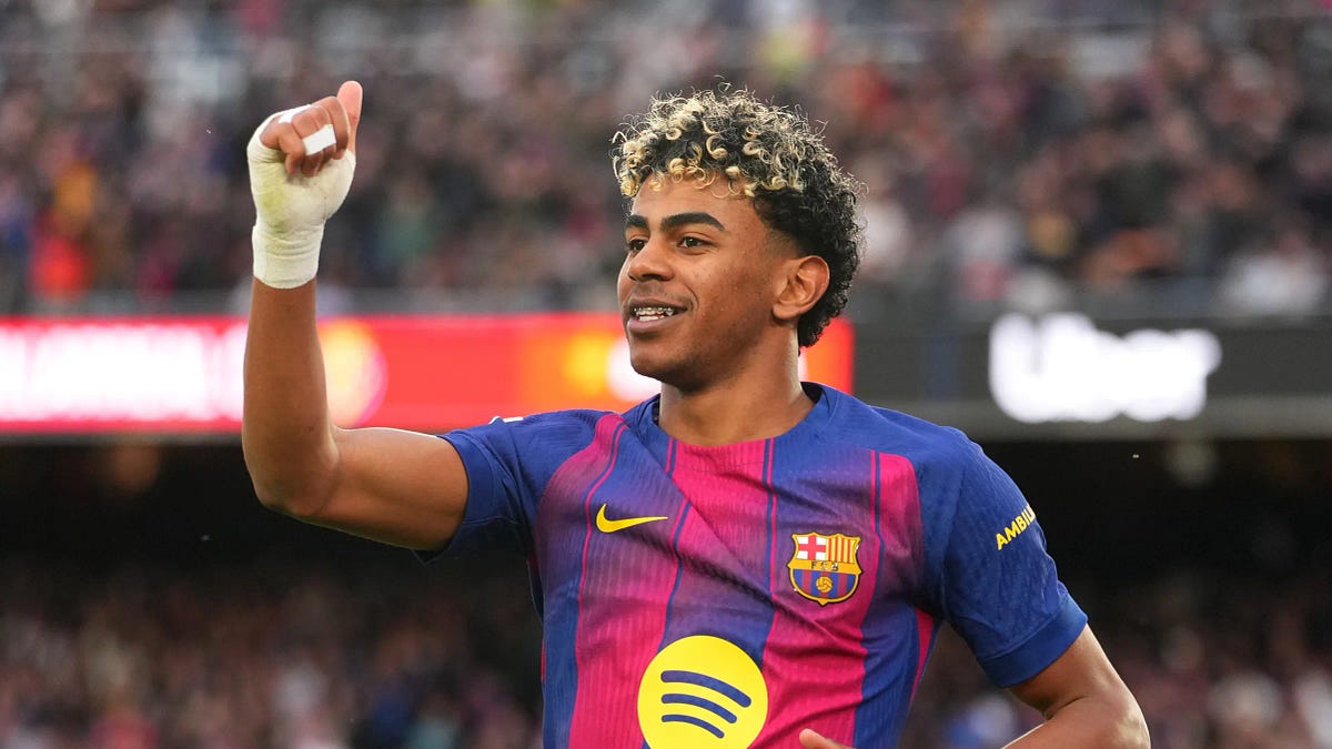 The Remontada Begins: How Camp Nou Fans Ignite Barcelona's Fight